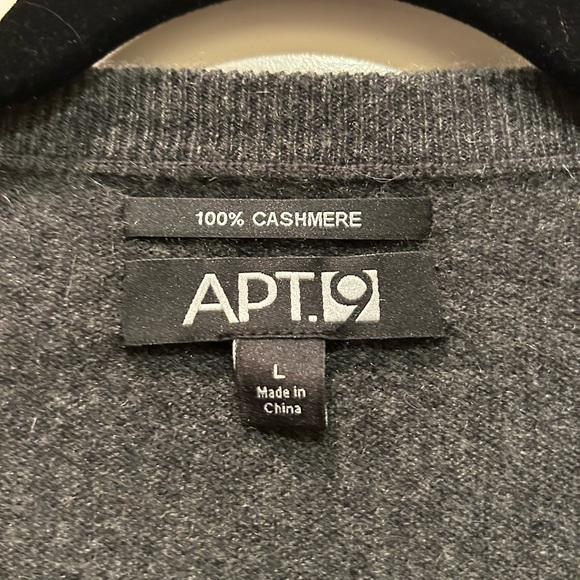 Cashmere - Picture 2 of 2